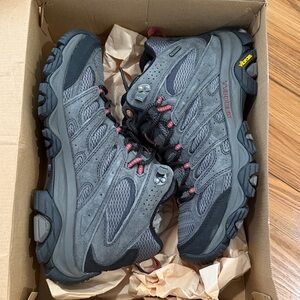 BNWT Men’s Merrell Moab 3 Waterproof Hiking Boots Size 10